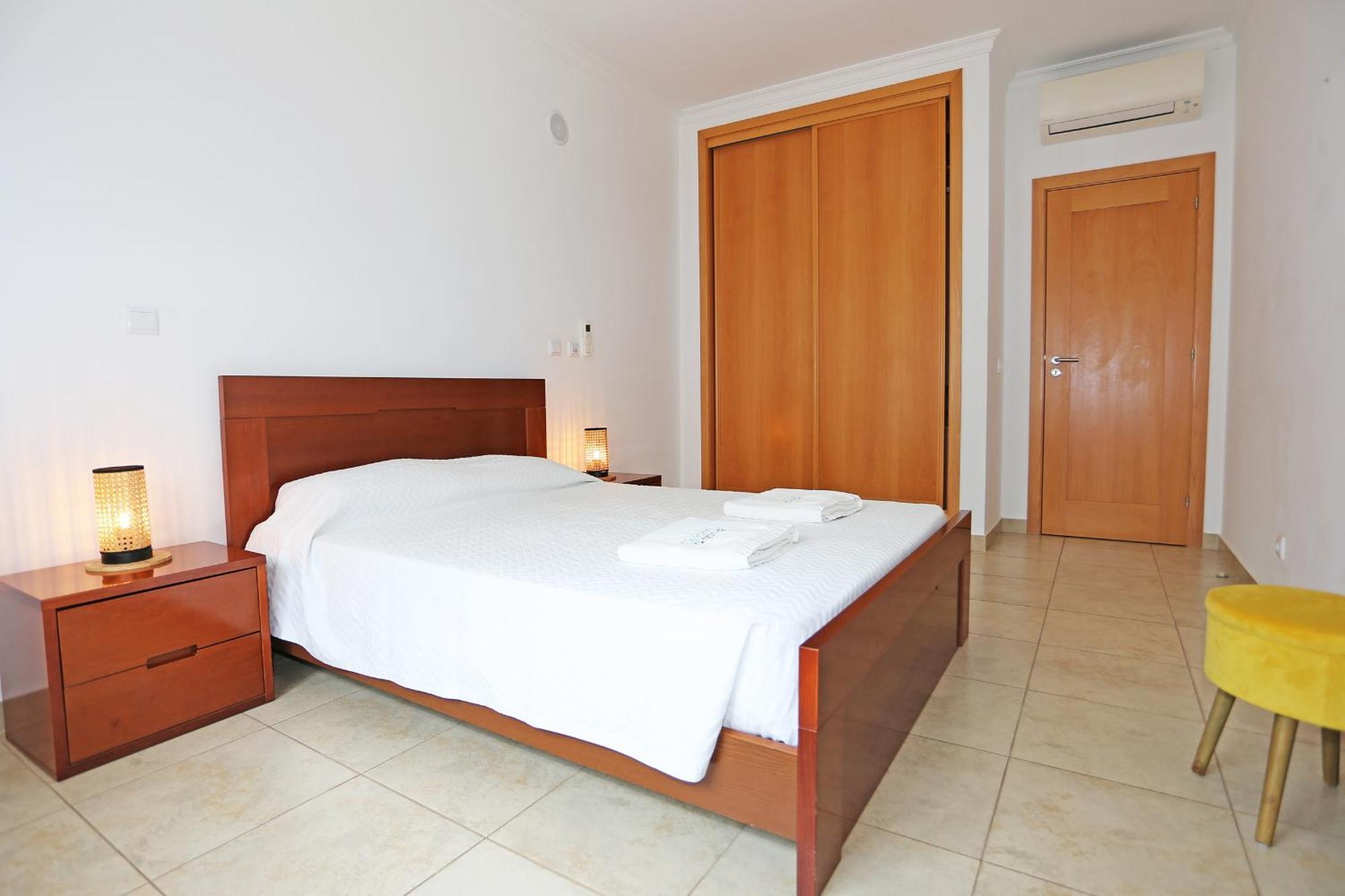 Appartamento A04 - Large Modern 1 Bed With Pool Lagos