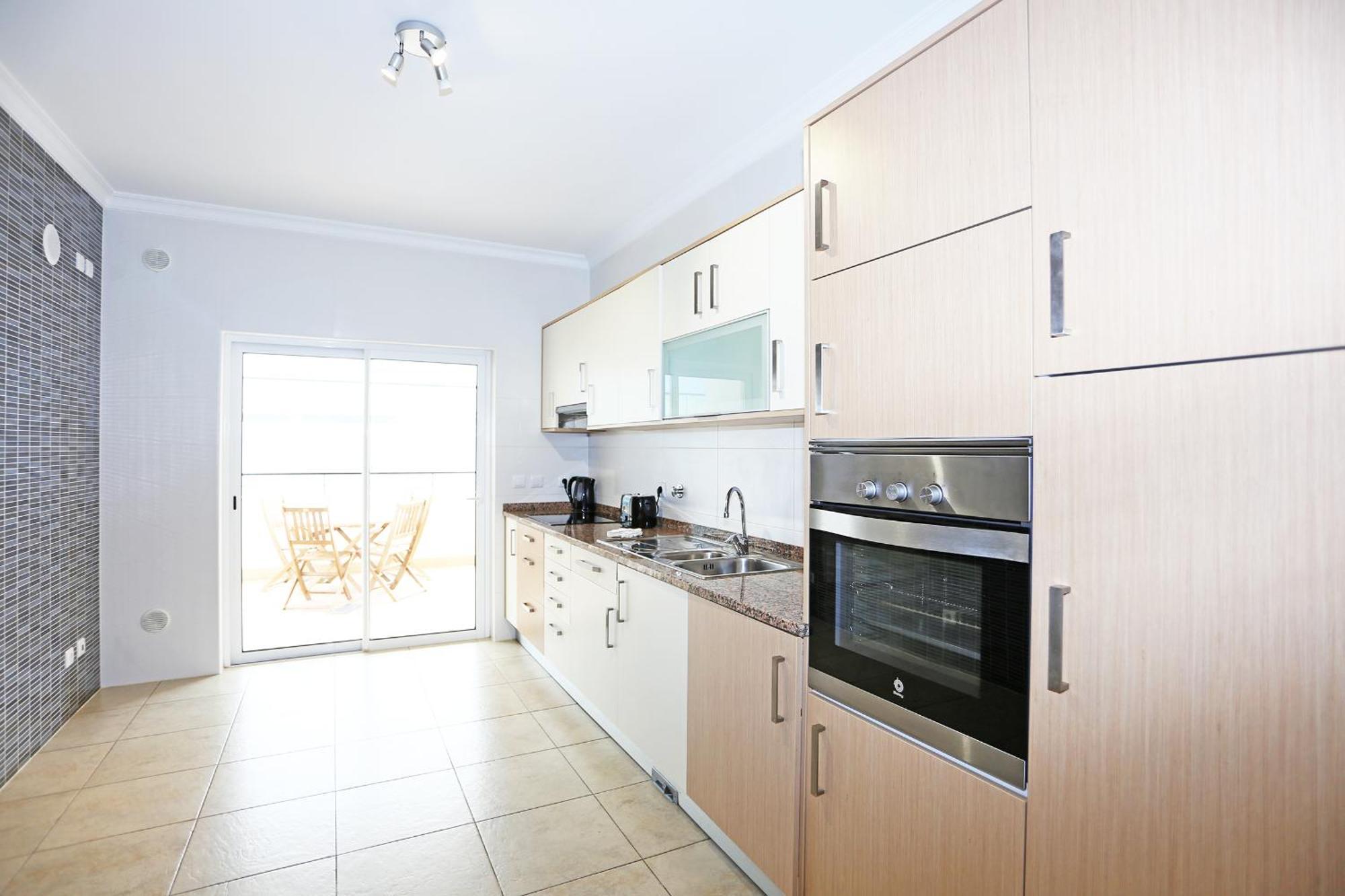 Appartamento A04 - Large Modern 1 Bed With Pool Lagos