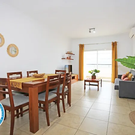 A04 - Large Modern 1 Bed Apartment With Pool Lagos Exterior photo